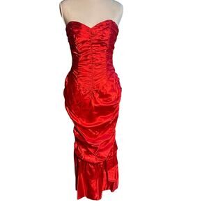 Vintage 80s Gunne Sax Red Strapless Rushed Bow Satin Formal Holiday Dress